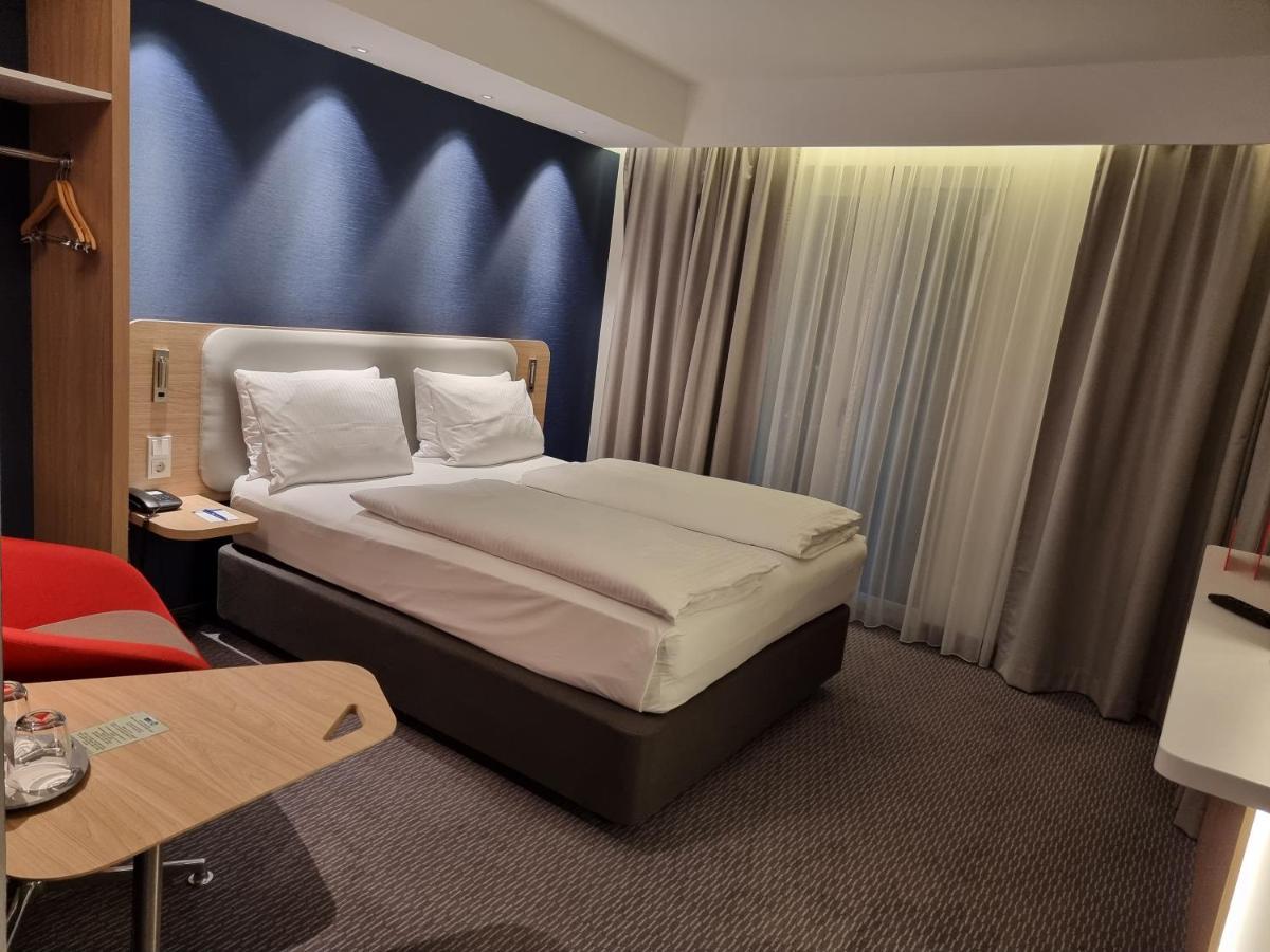 Holiday Inn Express - Wiesbaden By Ihg Eksteriør bilde