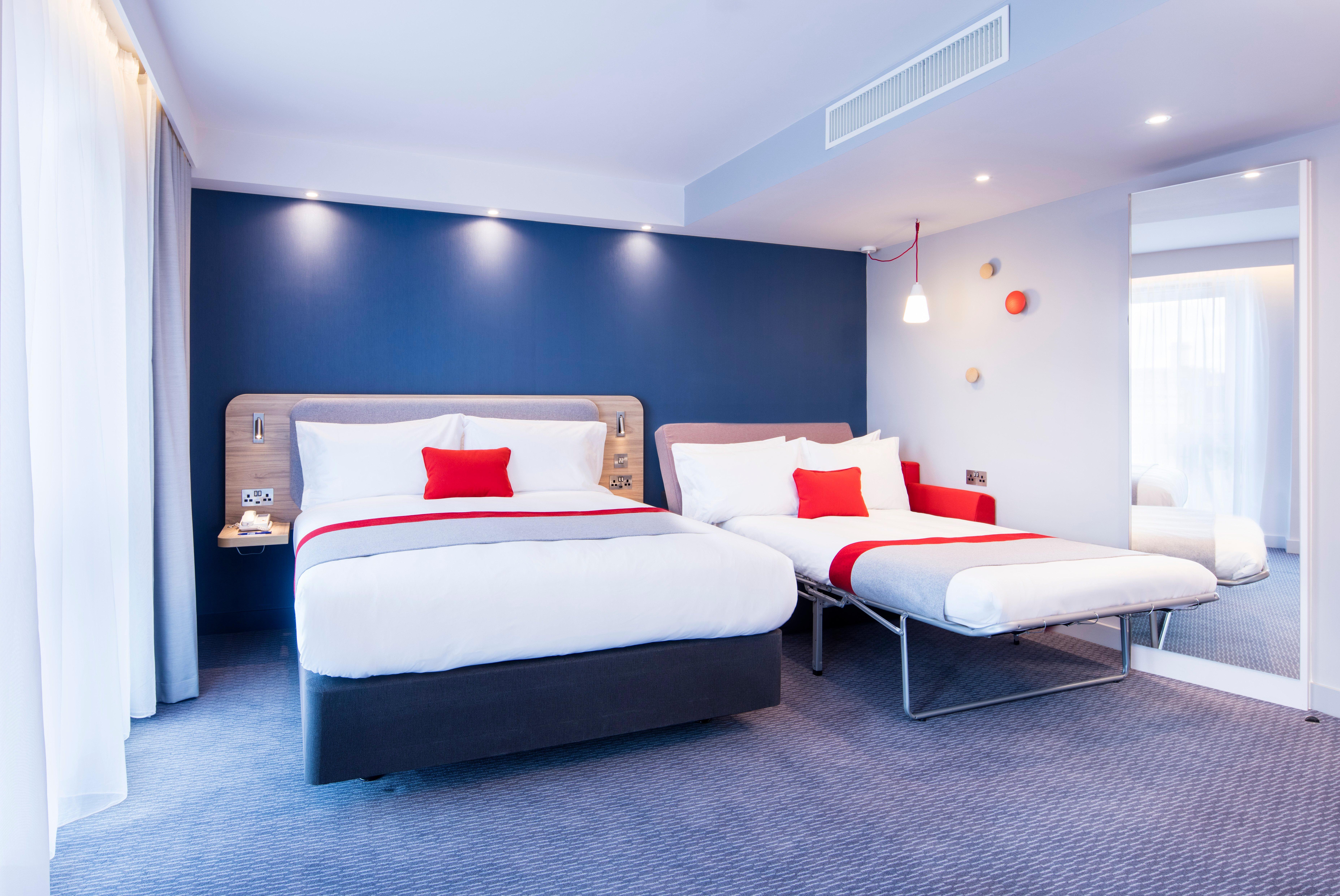 Holiday Inn Express - Wiesbaden By Ihg Eksteriør bilde